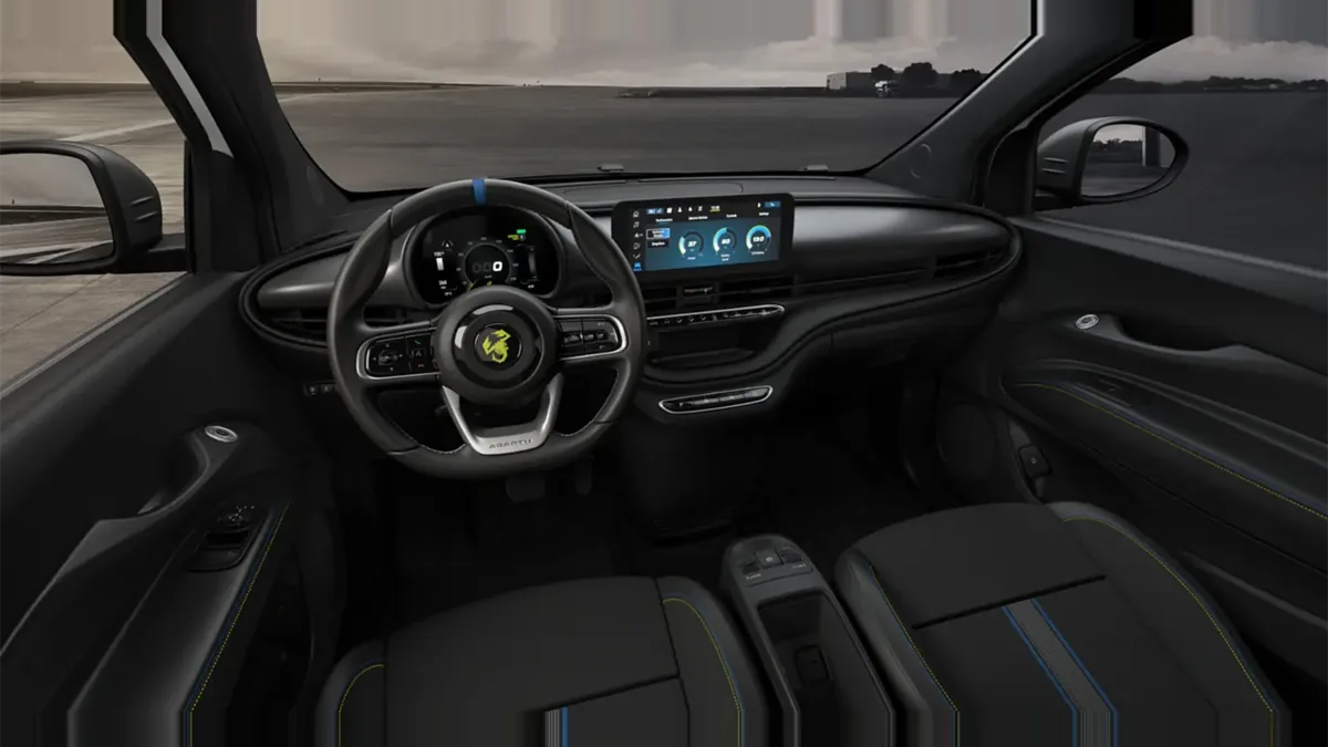 Abarth 500e 42kWh de renting para Burgos — Delantera