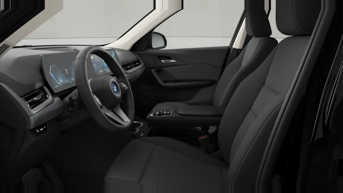 BMW X1 xDrive25e 180kW de renting para Burgos — Interior