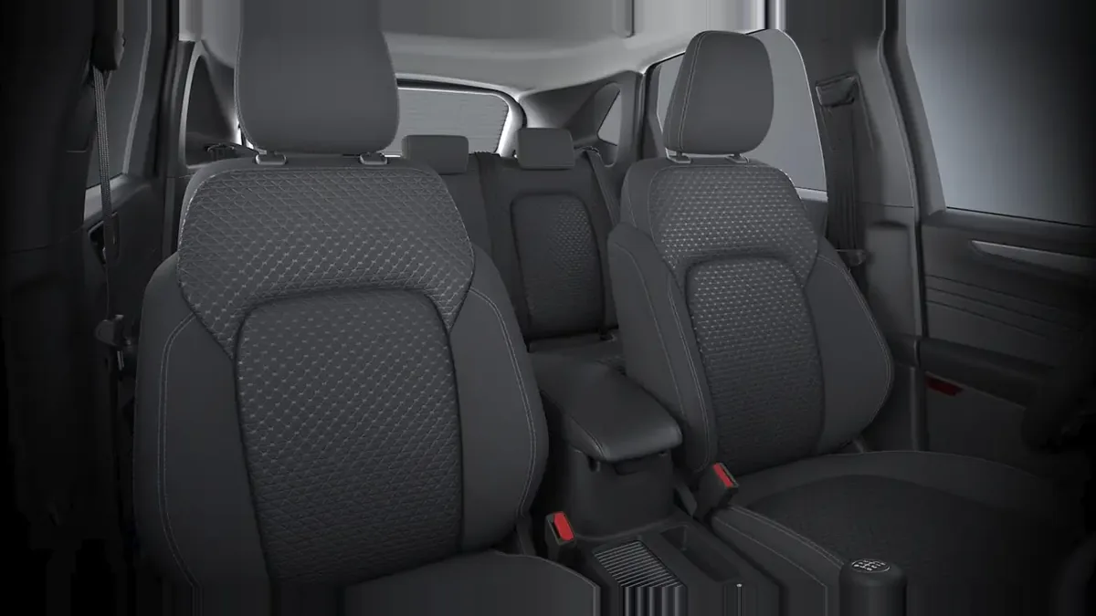 Ford Kuga Titanium 1.5 Ecoboost 150CV III de renting para Burgos — vista 6