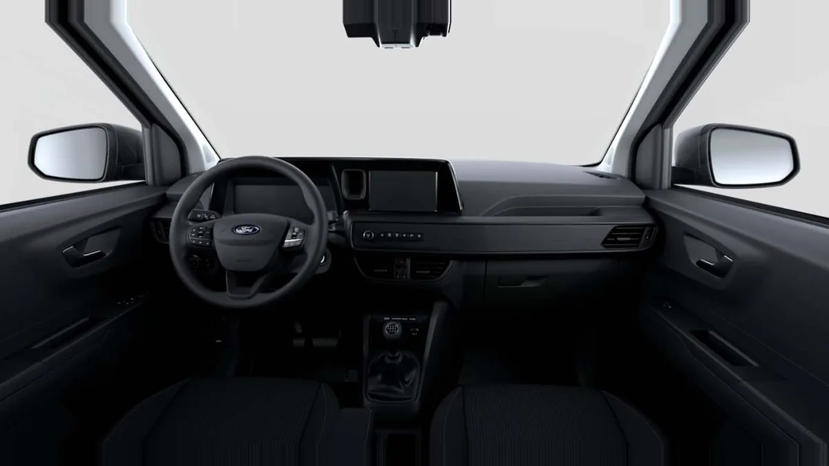 Ford Transit Courier Van 1.5 Ecoblue Trend II de renting para Burgos — Delantera