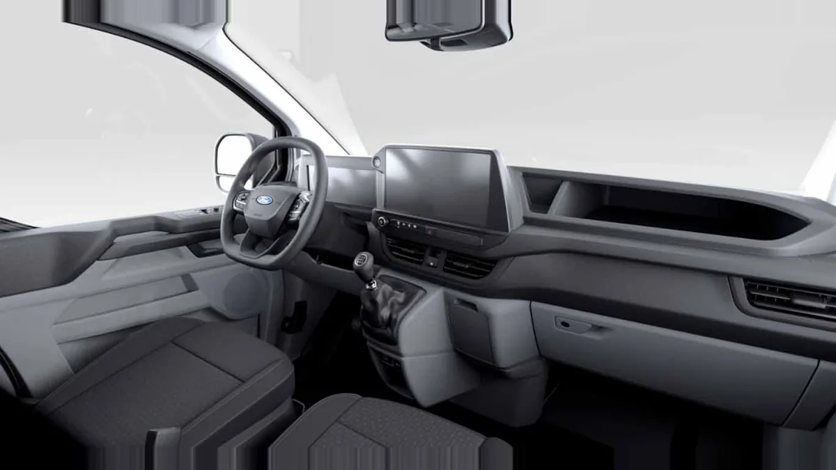 Ford Transit Custom Kombi 2.0 EcoBlue 150Cv 320 L1 Trend M1 II de renting para Burgos — vista 6