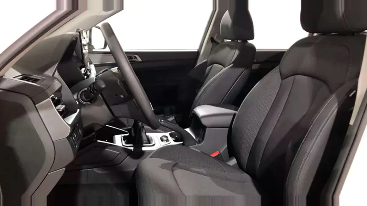 KGM Musso Sports D22 DTR Pro de renting para Burgos — Delantera