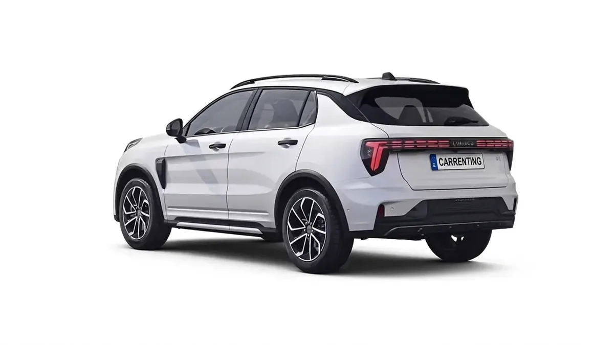 Lynk & Co 01 1.5 PHEV Core de renting para Burgos — Trasera