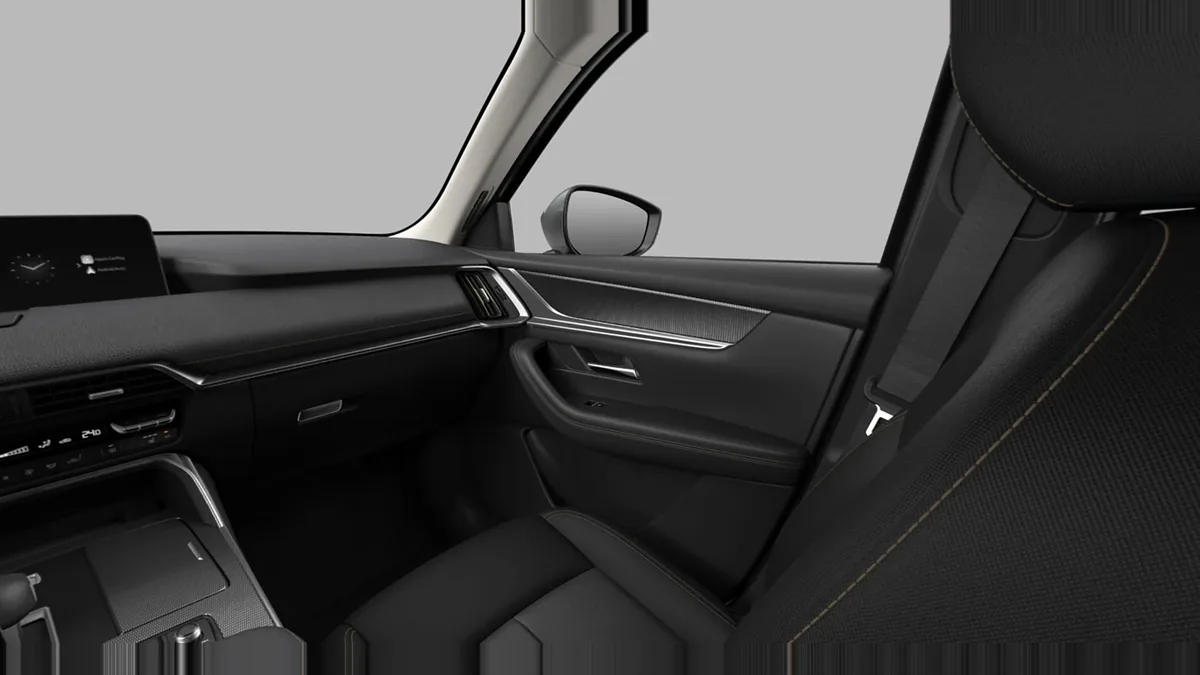 Mazda CX-60 e-Skyactiv D MHEV 8AT RWD Exclusive-Line de renting para Burgos — Interior