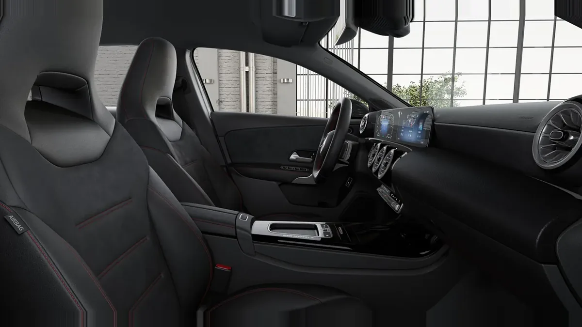 Mercedes-Benz CLASE A 250 e con tecnología híbrida EQ de renting para Burgos — Delantera