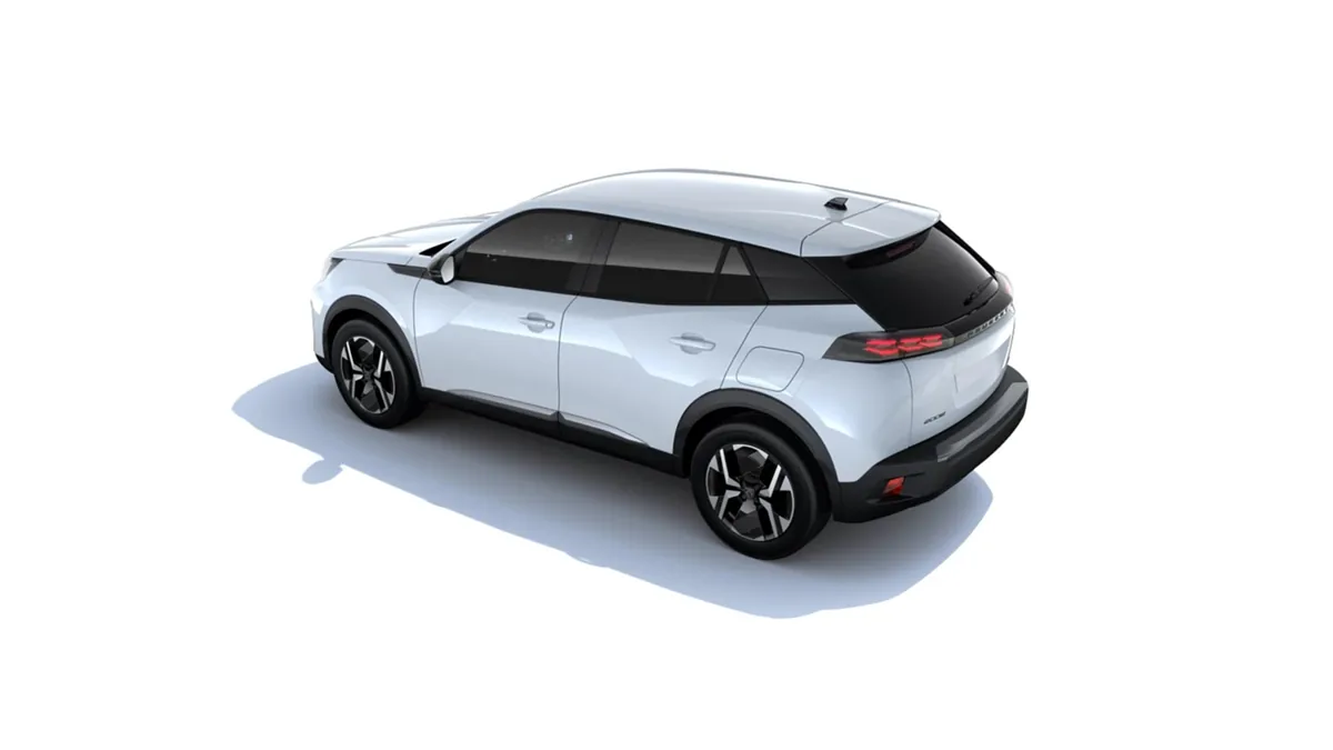 Peugeot 2008  ALLURE HYBRID 110 EDCS6 (AUTOMÁTICO) de renting para Burgos — Trasera