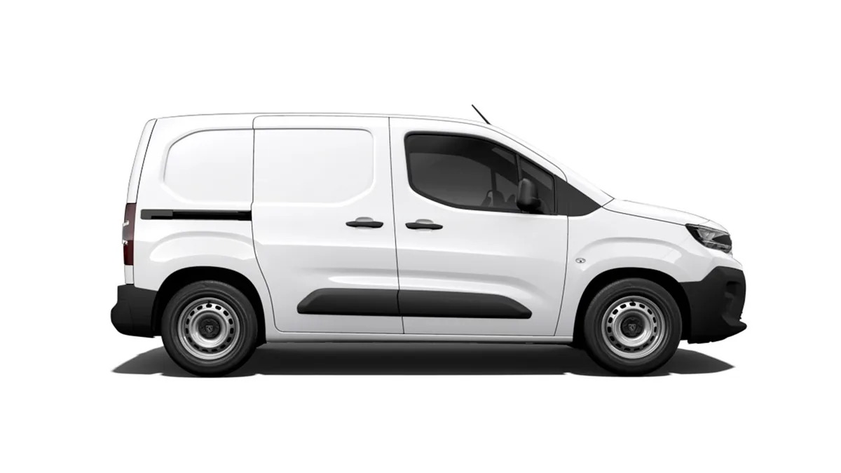 Peugeot Partner Furgón M Diésel 100CV Man de renting para Burgos — vista 6