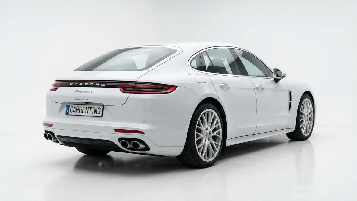 Porsche Panamera 4 E-Hybrid Executive de renting para Burgos — Trasera