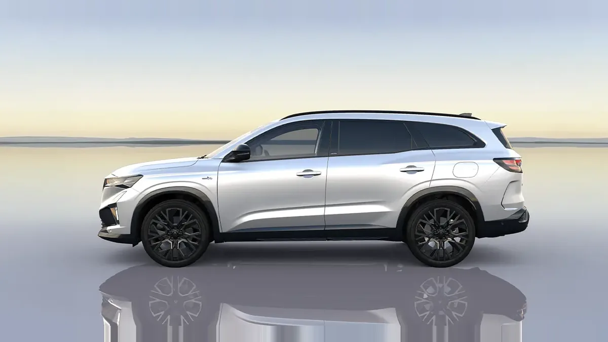 Renault Espace Espirit Alpine Full Hybrid E-Tech 146kW 7p de renting para Burgos — Trasera