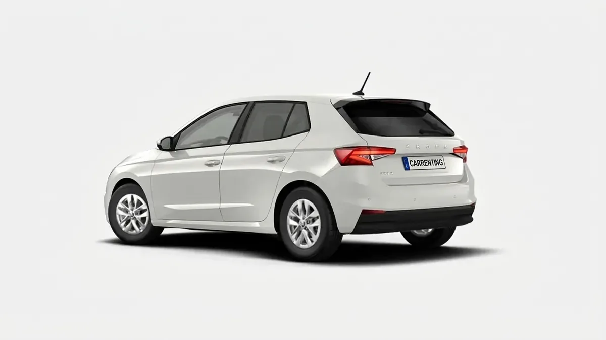 Škoda Fabia 1.0 TSI DSG Selection de renting para Burgos — Delantera