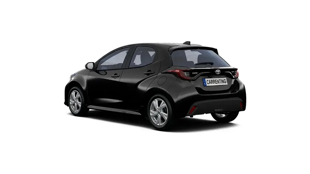 Toyota Yaris 120H 116CV Active de renting para Burgos — vista 16