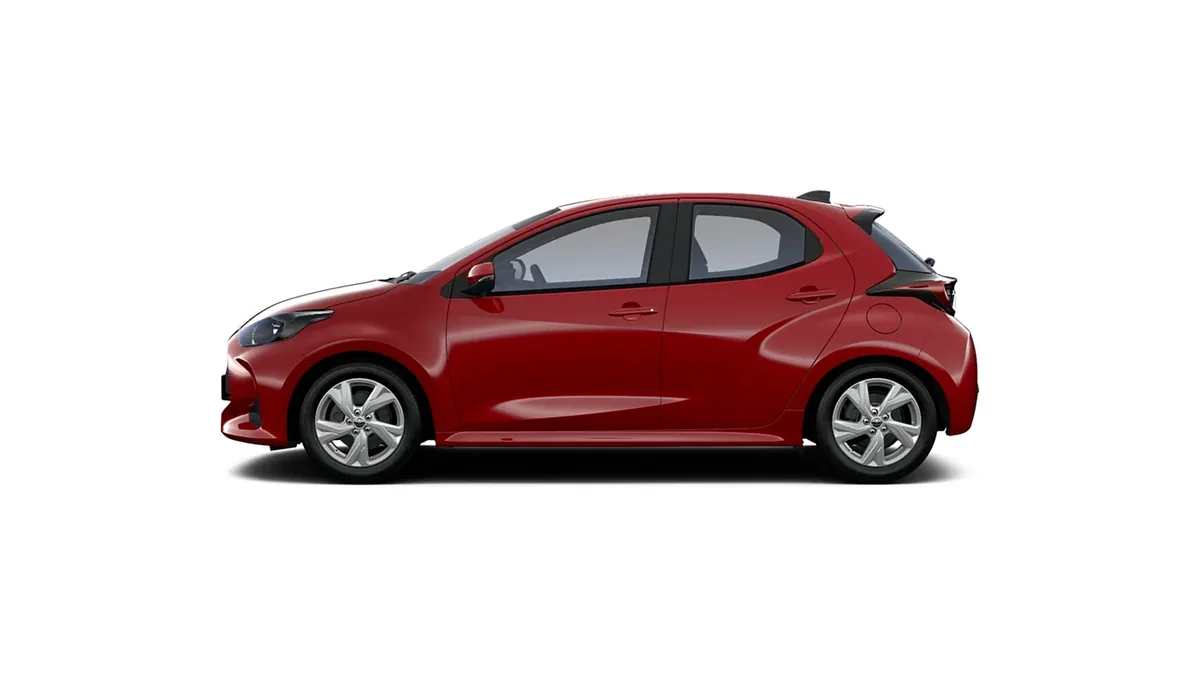 Toyota Yaris 120H 116CV Active de renting para Burgos — vista 9