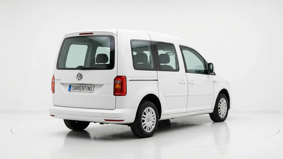 Volkswagen Caddy Cargo PHEV 1.5 TSI eHybrid de renting para Burgos — Trasera