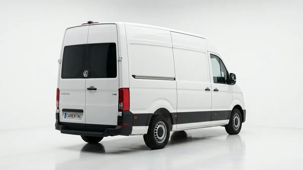 Volkswagen Crafter 35 Furgón BL TA L4H3 2.0 TDI 103kW (140CV) - ISOTERMO de renting para Burgos — Delantera