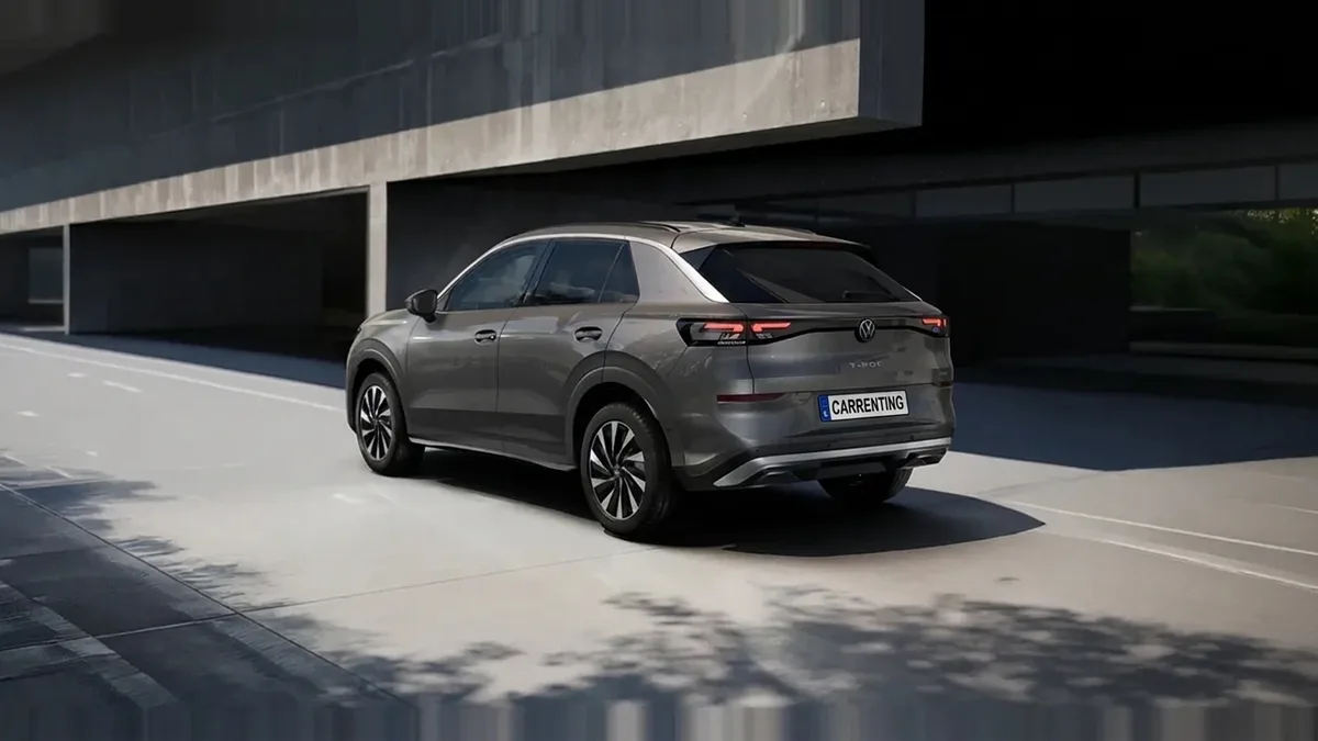 Volkswagen T-ROC Más 1.5 eTSI 110kW (150CV) DSG CW de renting para Burgos — Trasera