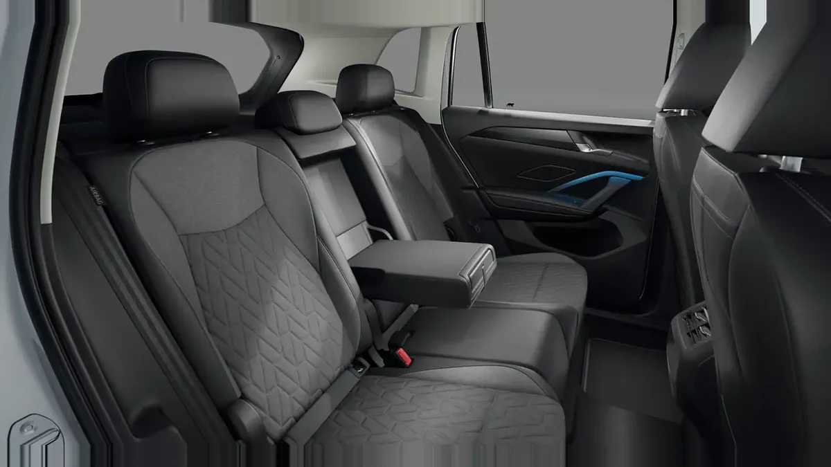 Volkswagen Tiguan "Más" 2.0 TDI DSG de renting para Burgos — vista 9