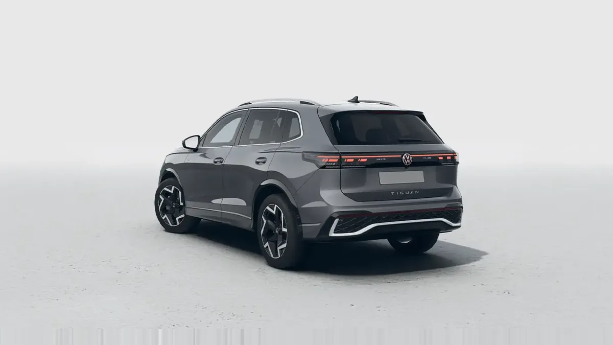 Volkswagen Tiguan R-Line 2.0 TDI 110kW DSG de renting para Burgos — vista 6